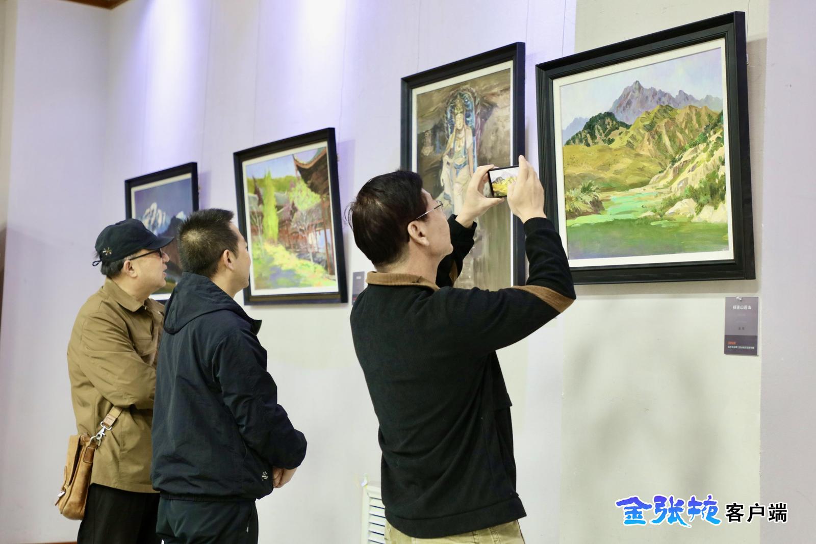 “抚沙拈彩——田卫戈丝绸之路油画河西新作展”开展